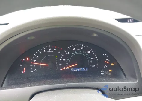 2007 Toyota Camry Le z USA, uszkodzony, nr VIN 4T1BE46K77U116613